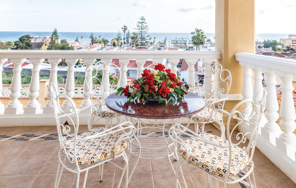 Get Kystnaere stue stole For Free