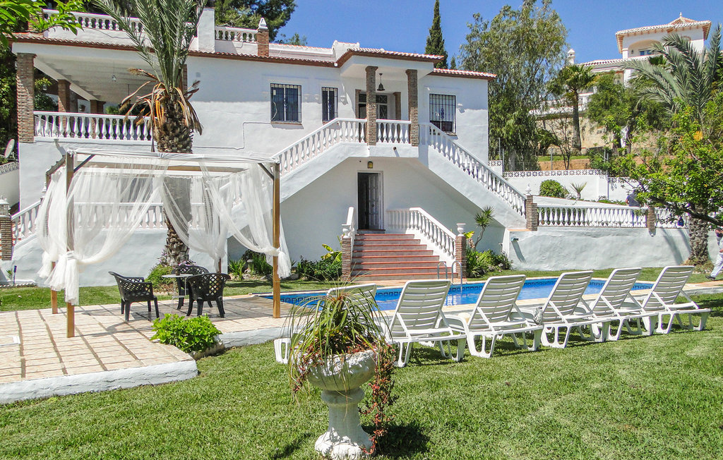 Holiday Home Nerja Malaga Spain Eas286 Novasol