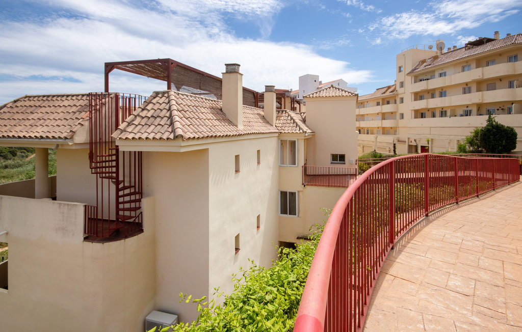 Diese schöne Ferienwohnung im Erdgeschoss befindet sich in der Ferienanlage Alboran Hills in Manilva.

Das helle und luftige Apartment Sofia mit 2 Schlafzimmern erstreckt sich über eine Etage und is..