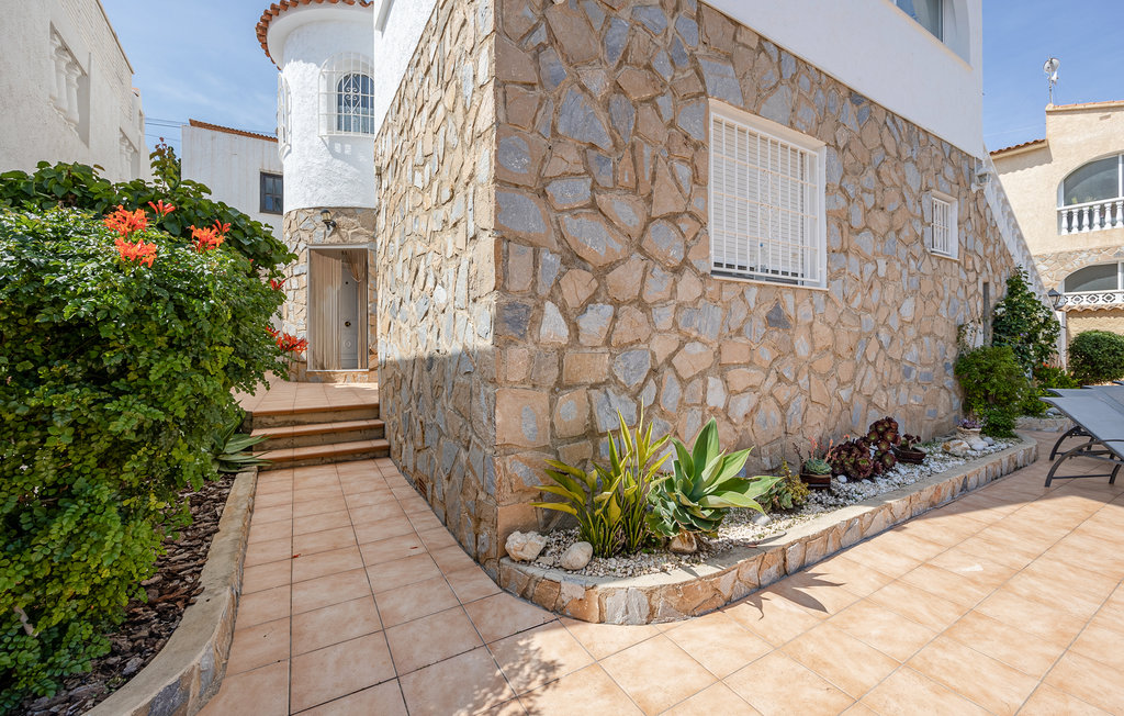 Apartment - Alfas del Pi , Spain - EBC019 12