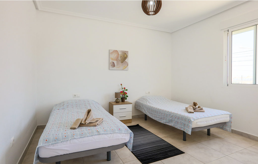 Semesterhus - Torrevieja , Spanien - EBC058 18