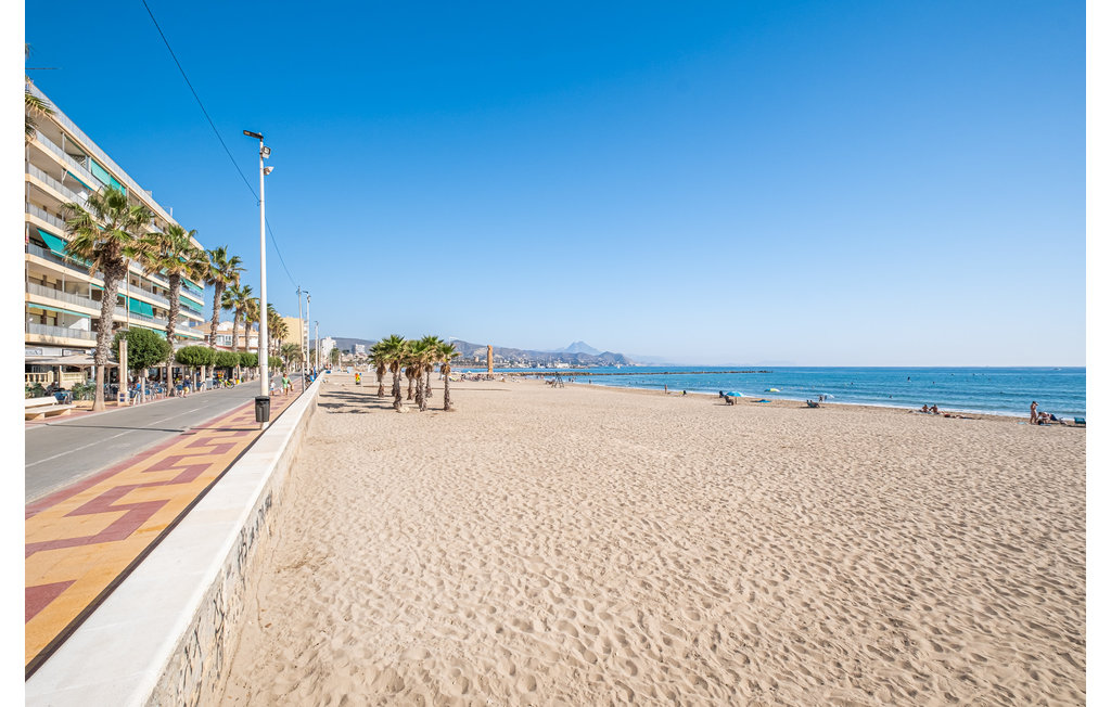 Semesterlägenhet - El Campello , Spanien - EBC071 2