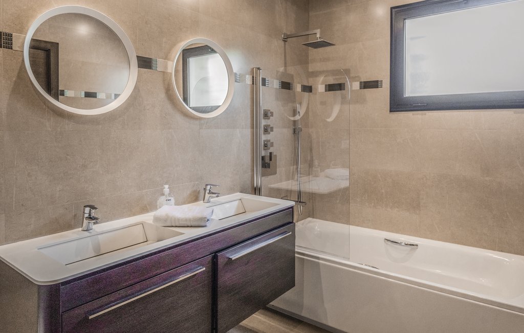 Ferienhaus - Santa Susanna , Spanien - EBN636 42