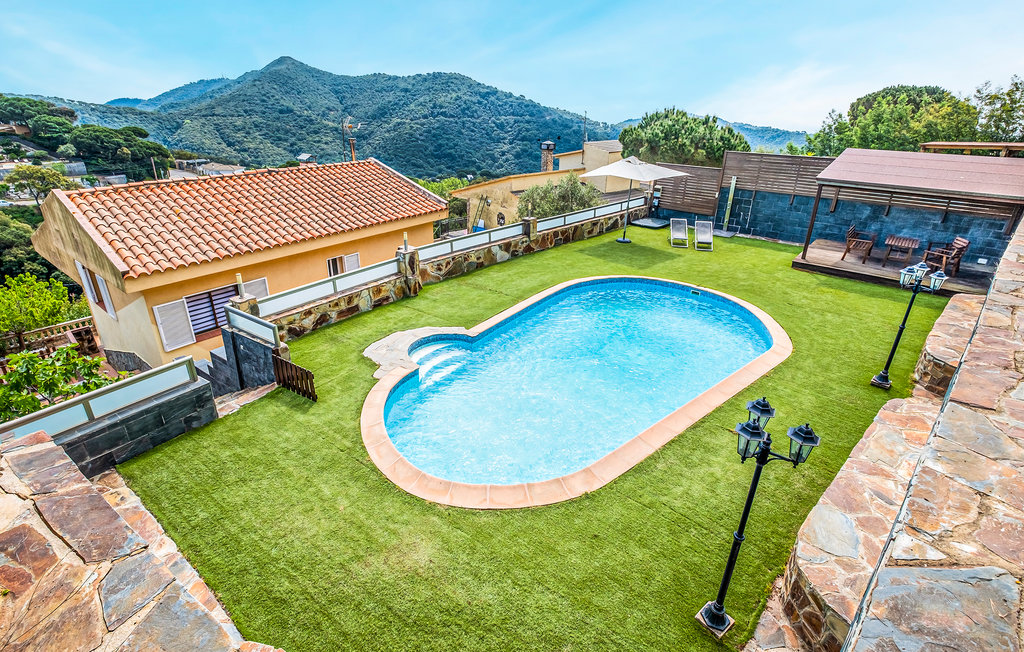 Feriehuse - Sant Cebrià de Vallalta , Spanien - EBN727 1