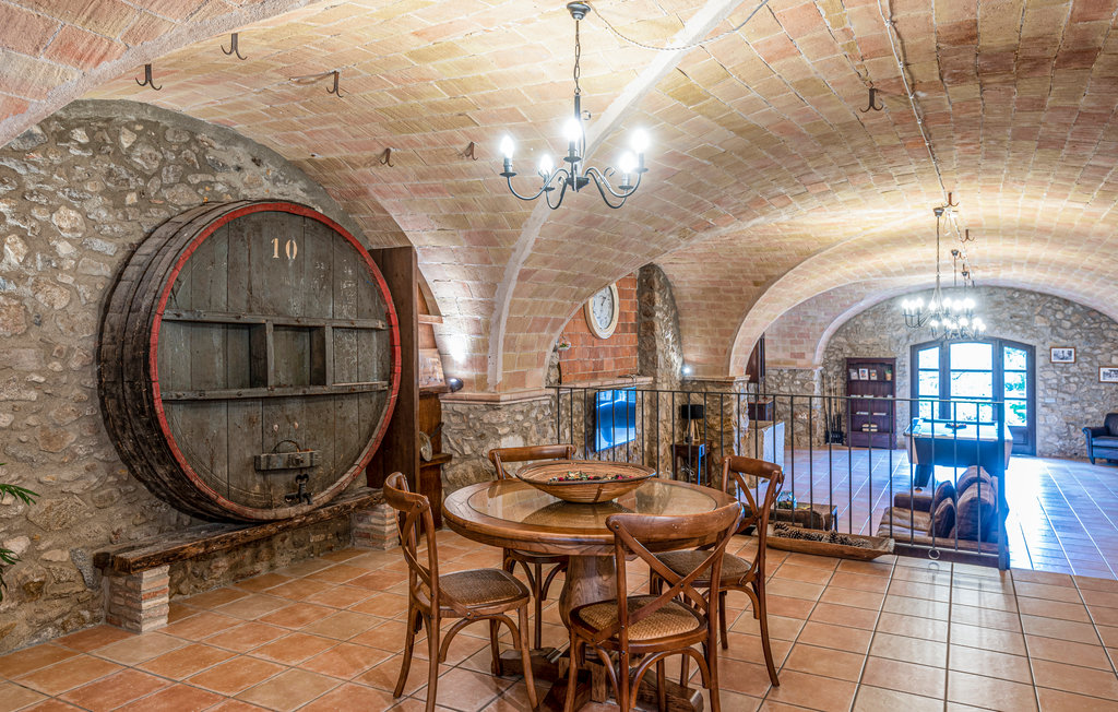 Holiday rental Capmany, Girona , Spain ECB857 Novasol