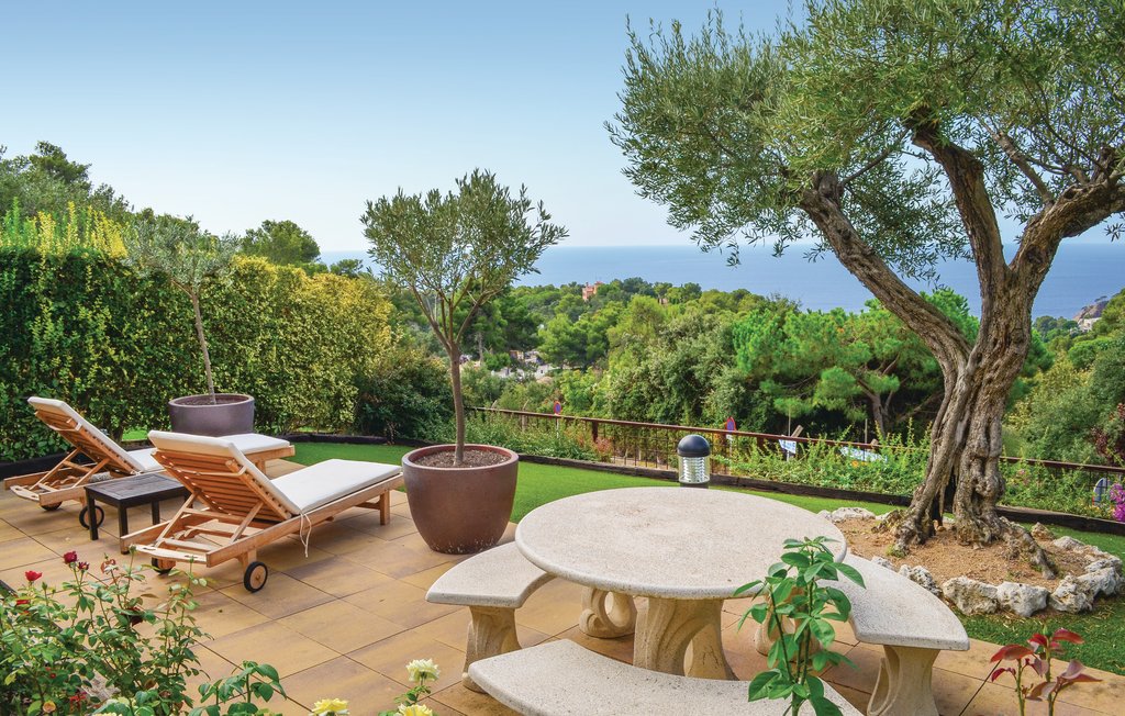 Feriehuse - Tossa de Mar , Spanien - ECB220 5