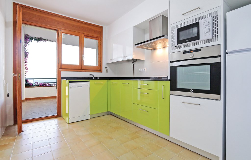 Feriehuse - Tossa de Mar , Spanien - ECB373 23