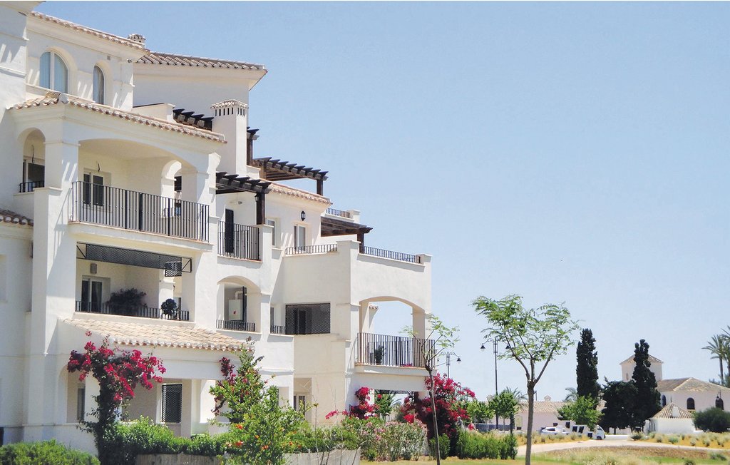 
Holiday rental - Hacienda Riquelme Golf Resort , Spain - ECC152 4