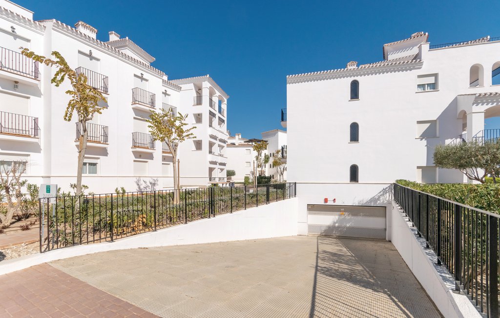 Genießen Sie einen erholsamen Urlaub in der Ferienwohnung mit gemeinsamem Pool.

In einem Urlaubsresort zwischen Murcia und der Küste finden Sie diese einladende Ferienwohnung, ideal für einen erho..
