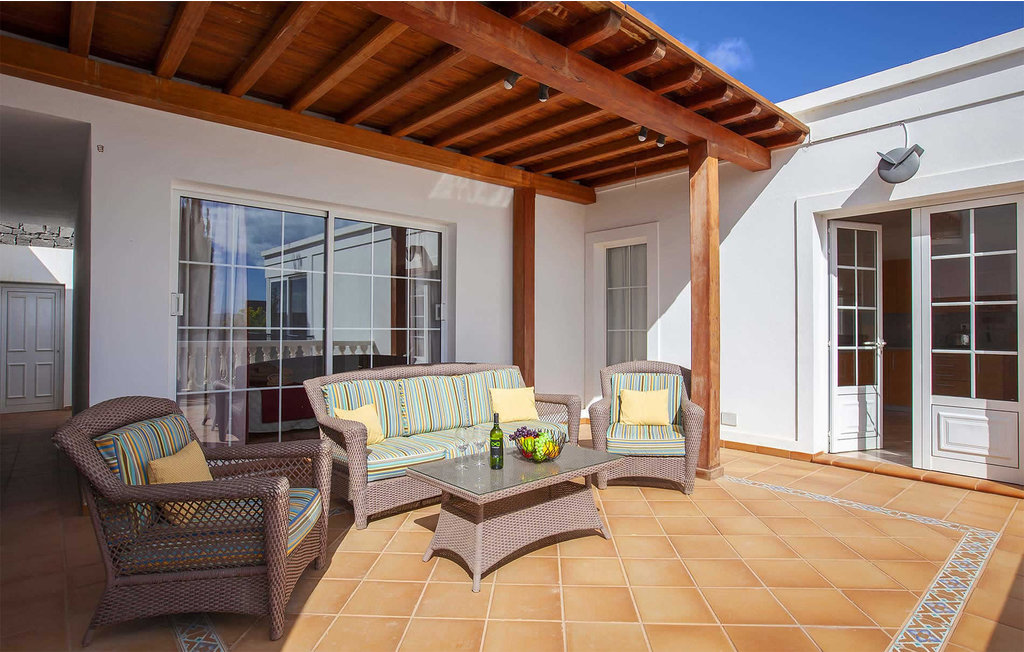 Semesterhus - Puerto Calero , Spanien - ELA092 2