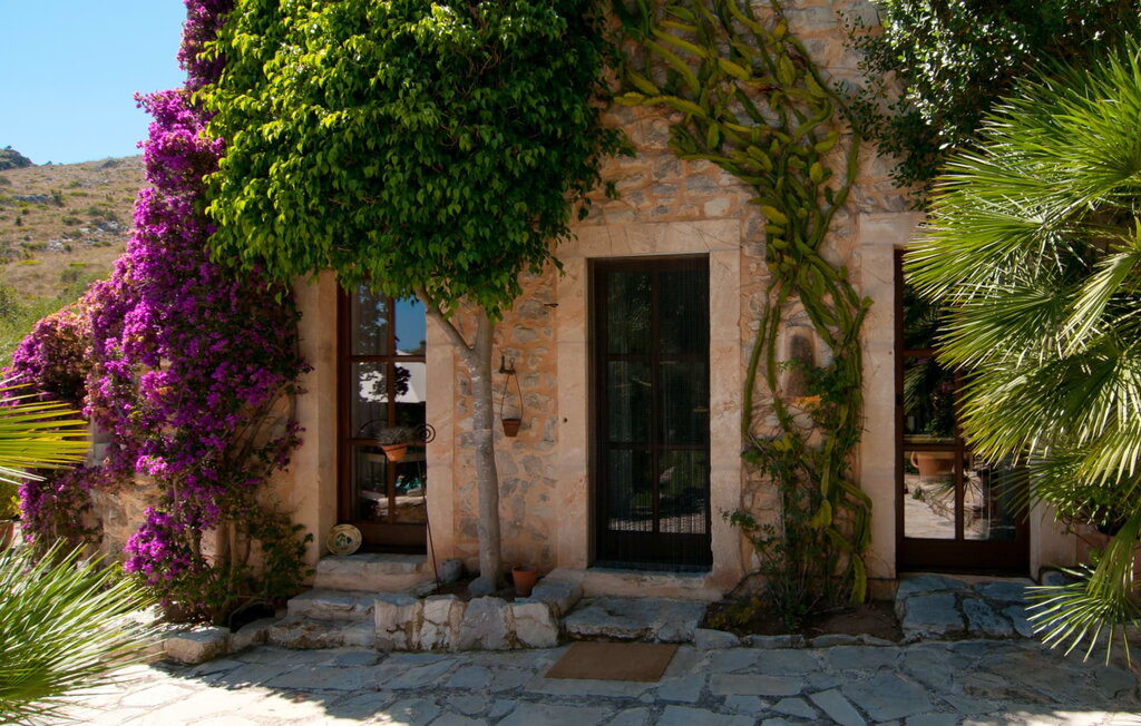 
Holiday rental - Los Palmitos, Arta , Spain - EMF084 9