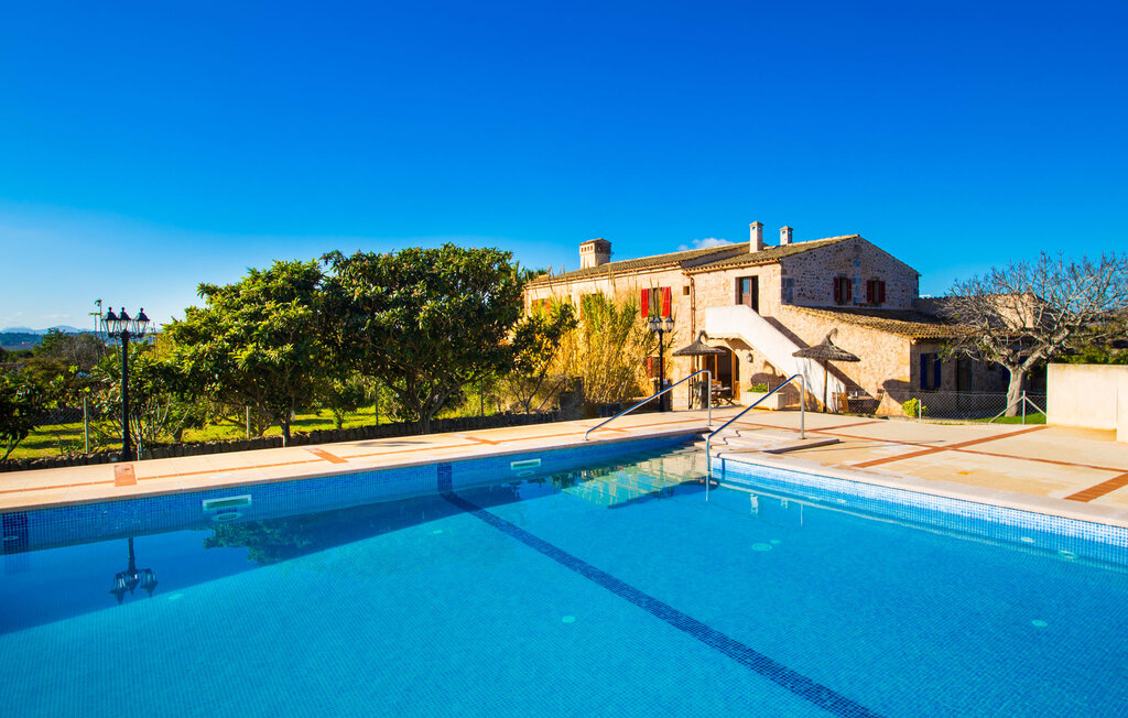 
Holiday rental - Es Sostre, Sant Llorenc , Spain - EMF223 13