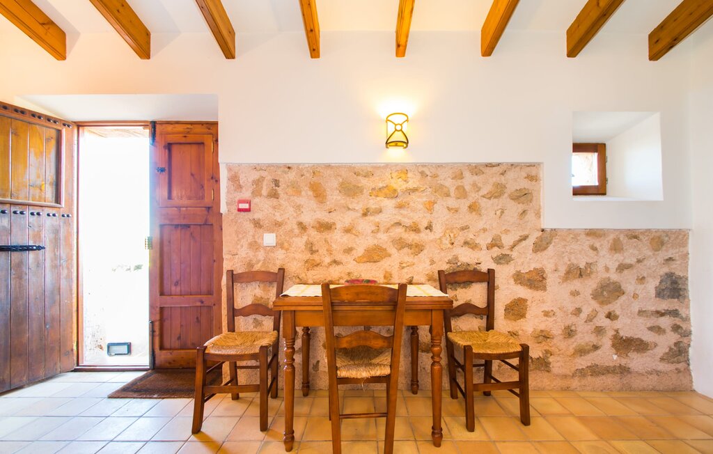 
Holiday rental - Es Sostre, Sant Llorenc , Spain - EMF223 6