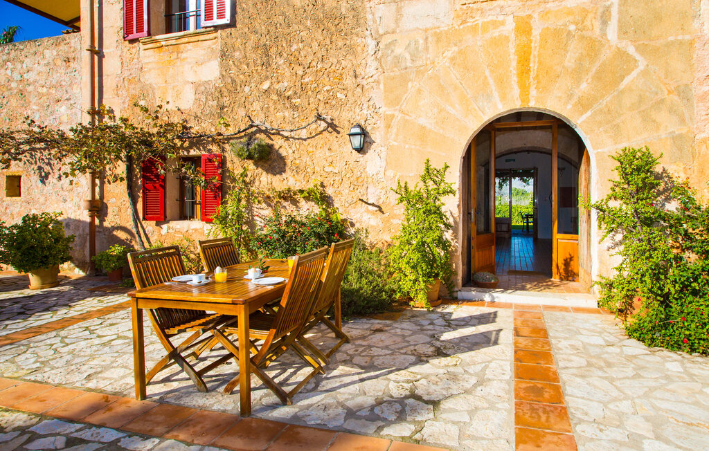 
Holiday rental - Es Sostre, Sant Llorenc , Spain - EMF223 23