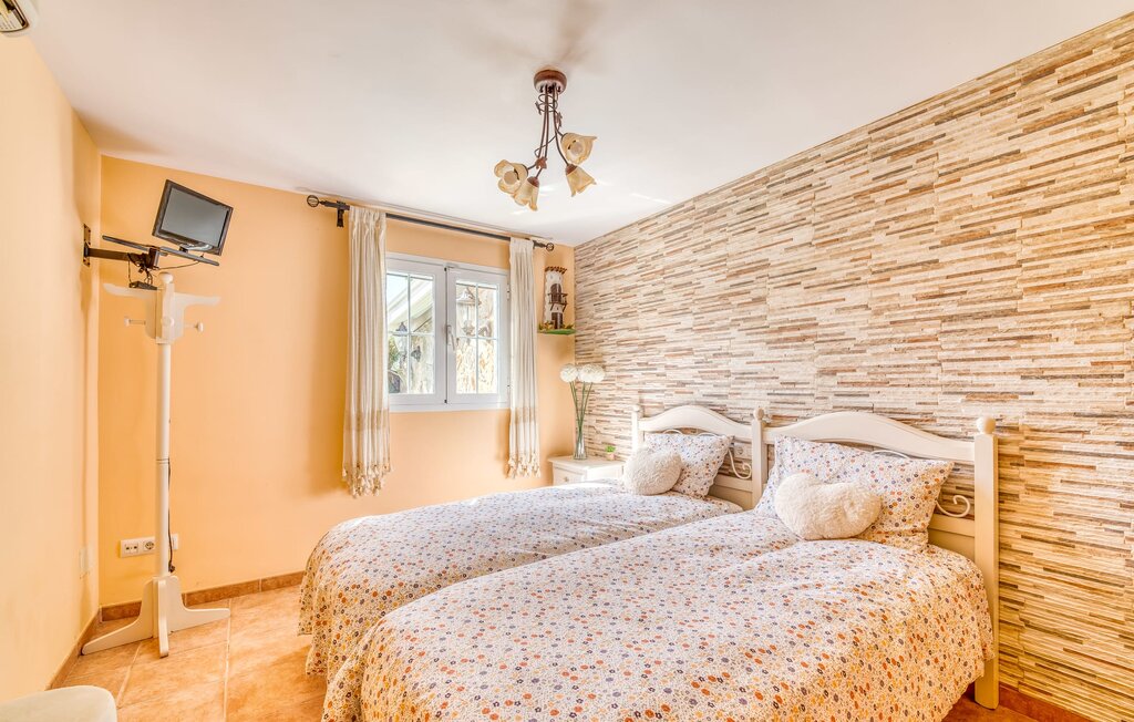 Domy wakacyjne - Aladroc, Inca , Hiszpania - EMF525 39