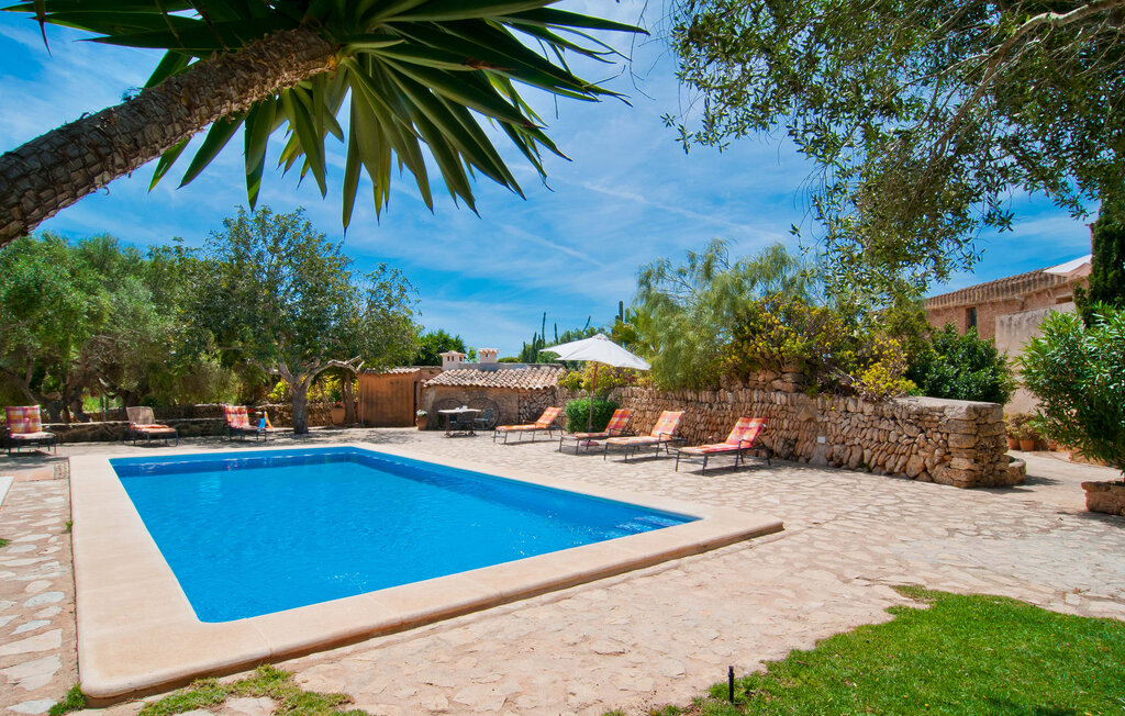 
Holiday rental - Es Rafal Roig Es Galiner, Manacor , Spain - EMF737 11