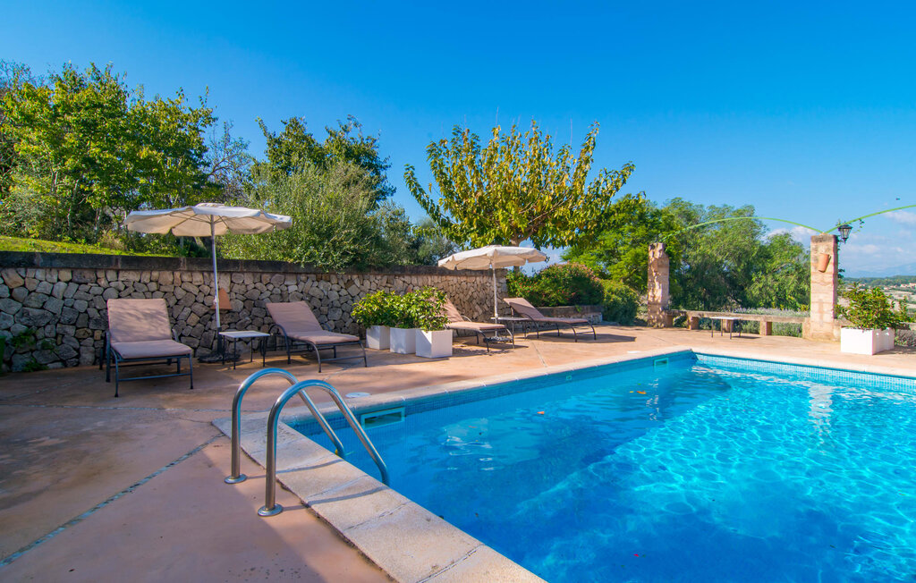 
Holiday rental - Sa Rota den Palerm Uno, Lloret de Vistalegre , Spain - EMF927 1