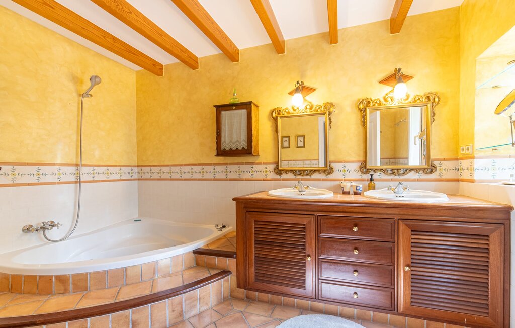 Location de vacances - Casa Maria, Santa Maria , Espagne - EMI532 41