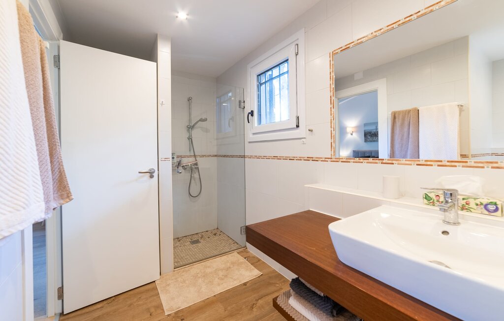 Domy wakacyjne - Casa Claus, Canyamel , Hiszpania - EMI386 36