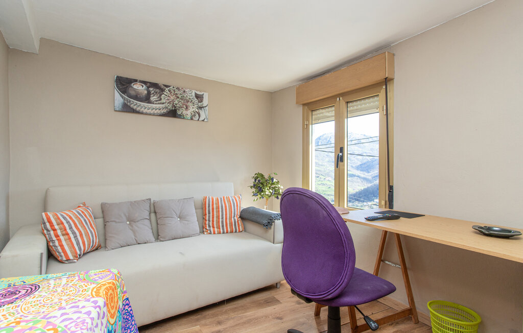 Ferienhaus - Bimenes , Spanien - ENN042 8