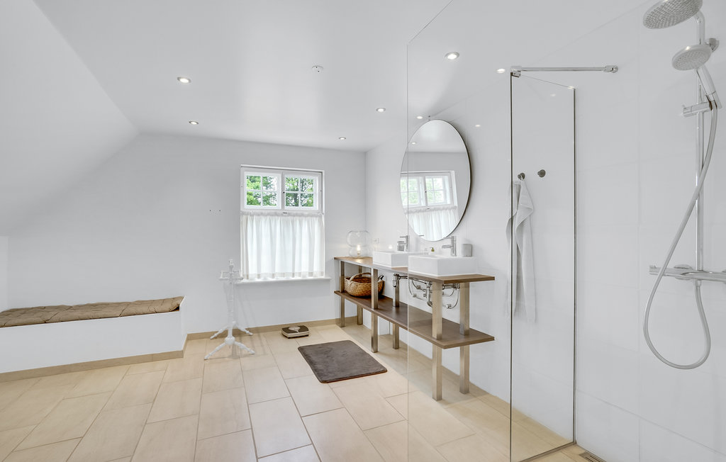 Semesterhus - Horslunde , Danmark - F0104 29