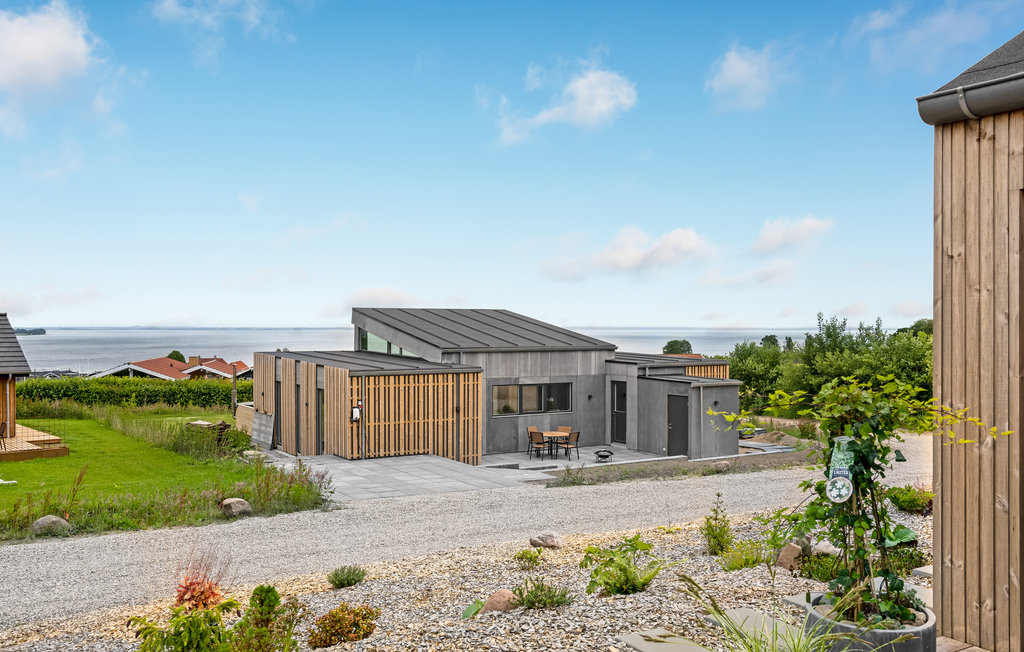 Semesterhus - Grønninghoved Strand , Danmark - F02045 19