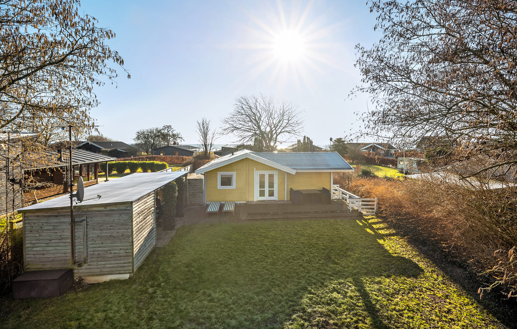 Semesterhus - Binderup Strand , Danmark - F02039 15