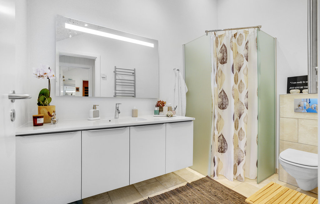 Semesterhus - Grønninghoved Strand , Danmark - F02045 24