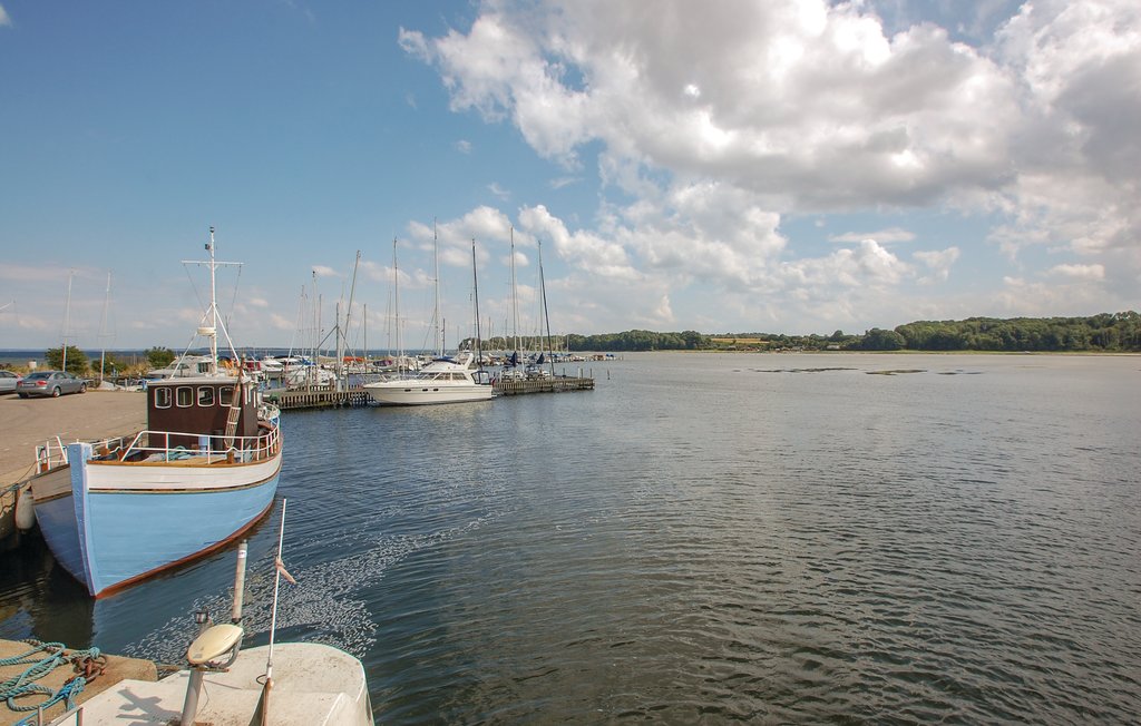 Holiday home - Hejlsminde , Denmark - F04411 22