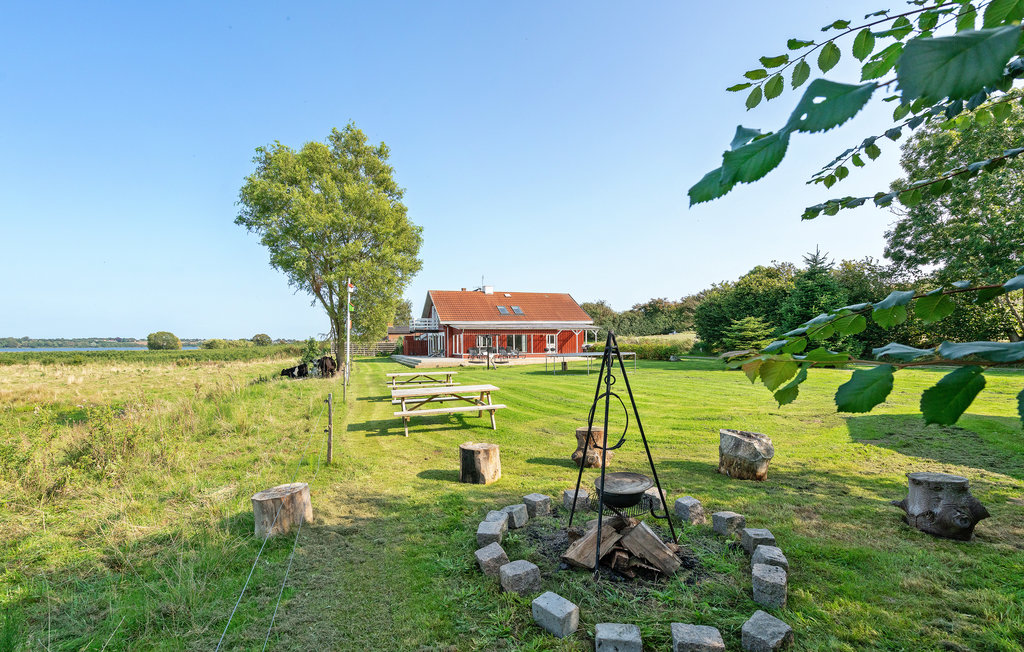 Feriehuse - Hejlsminde , Danmark - F04123 8