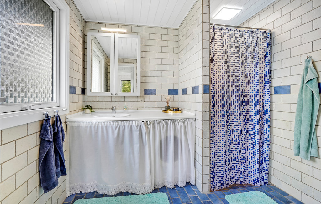 Holiday home - Hejlsminde , Denmark - F04411 18