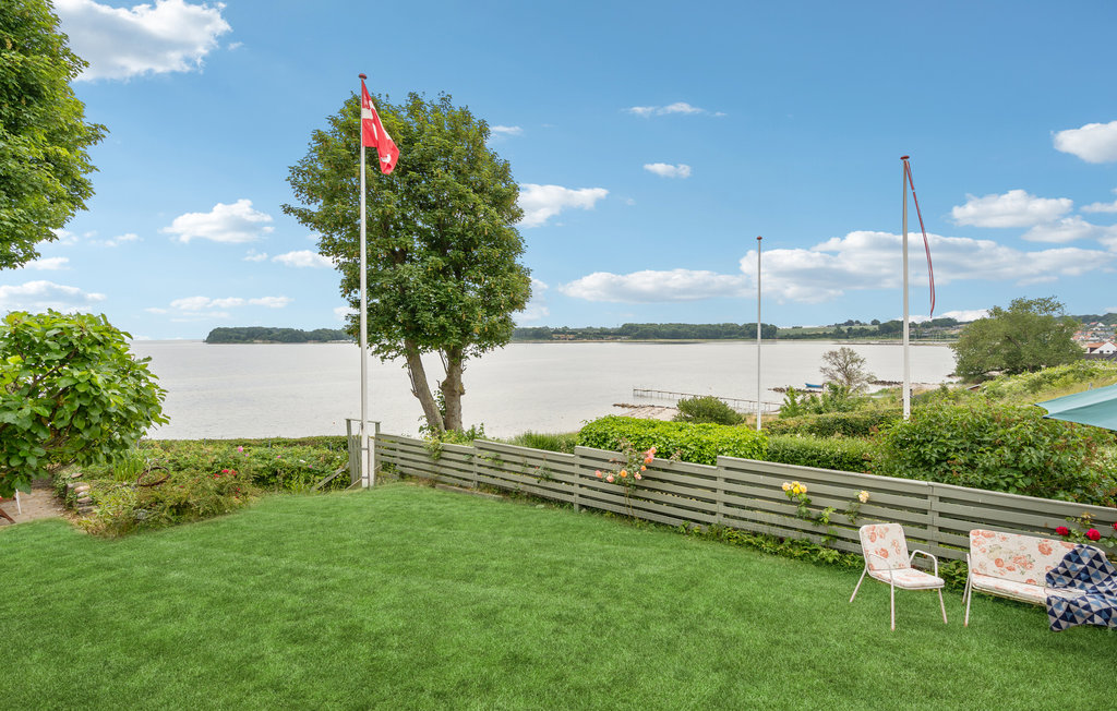 Semesterhus - Hejlsminde , Danmark - F04177 9