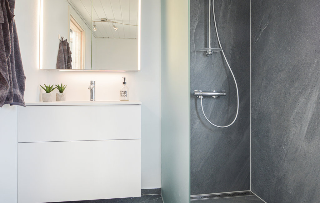 Feriehuse - Hejlsminde , Danmark - F04107 18