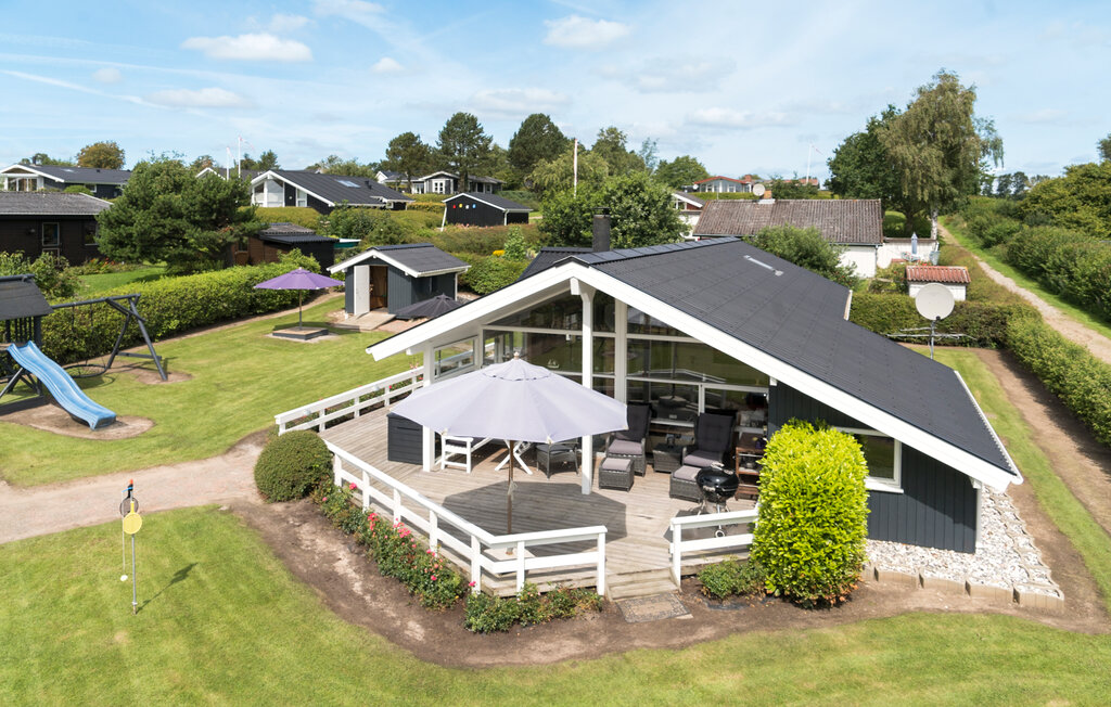 Feriehuse - Hejlsminde , Danmark - F04610 9