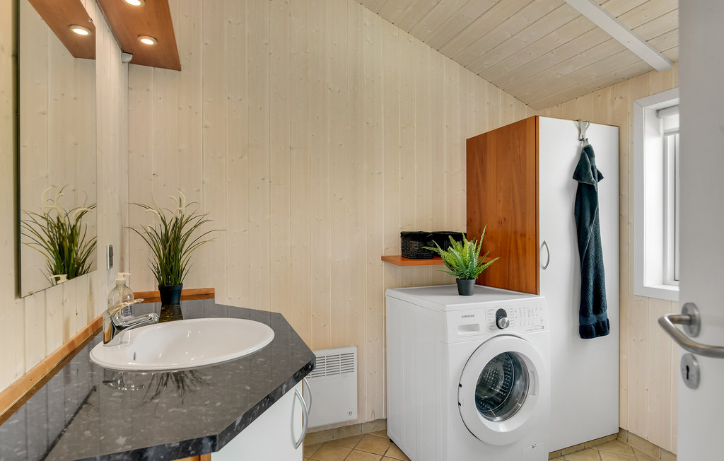 Feriehuse - Diernæs Strand , Danmark - F05428 22