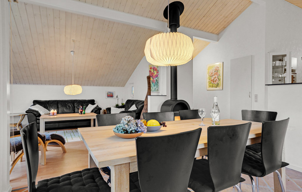Semesterhus - Loddenhøj Strand , Danmark - F07313 17