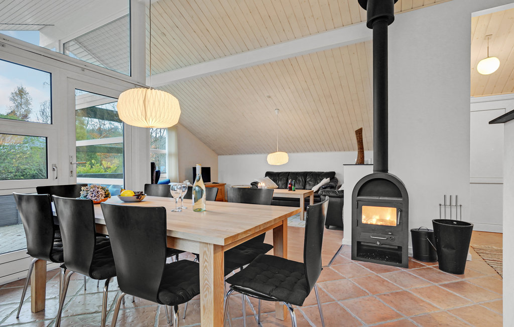 Semesterhus - Loddenhøj Strand , Danmark - F07313 18