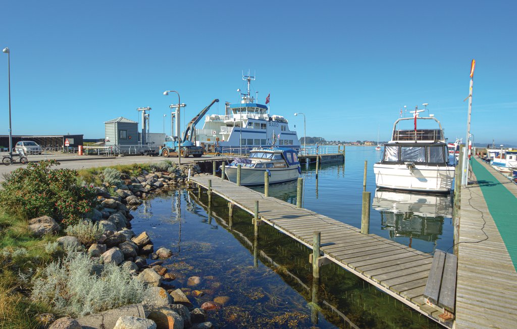 Semesterhus - Årø , Danmark - F07209 18