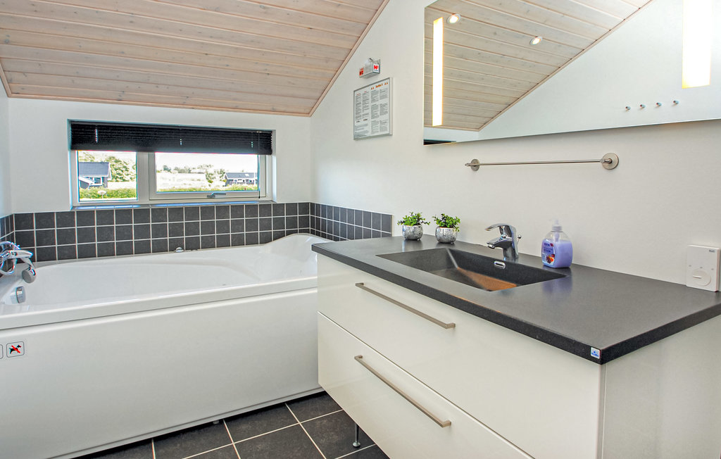 Feriehuse - Flovt Strand , Danmark - F07041 2