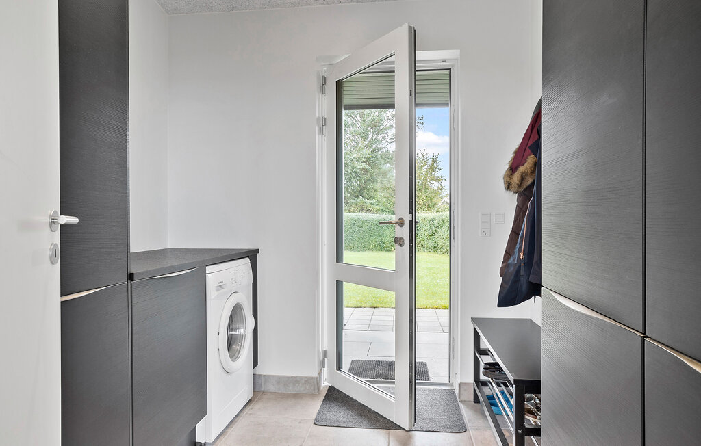 Feriehuse - Aarø , Danmark - F07385 18