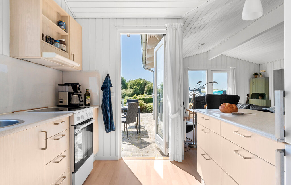 Feriehuse - Diernæs , Danmark - F07367 6