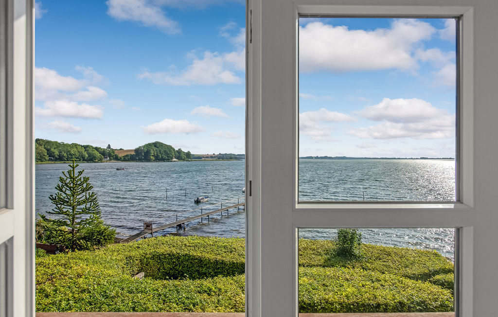 Feriehus - Rønshoved , Danmark - F08524 17