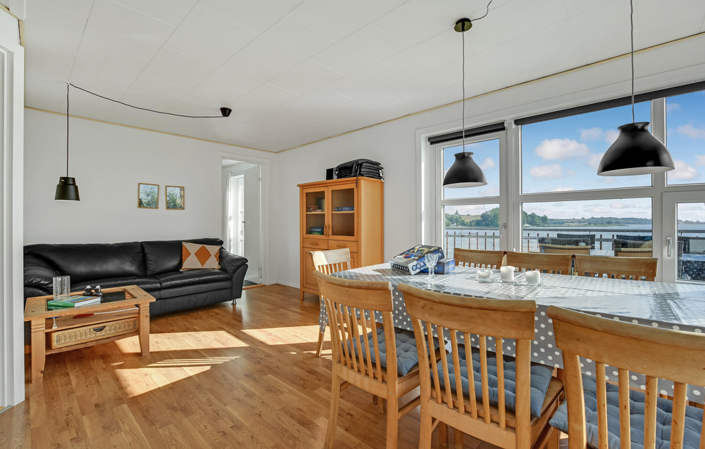 Feriehus - Rønshoved , Danmark - F08524 5