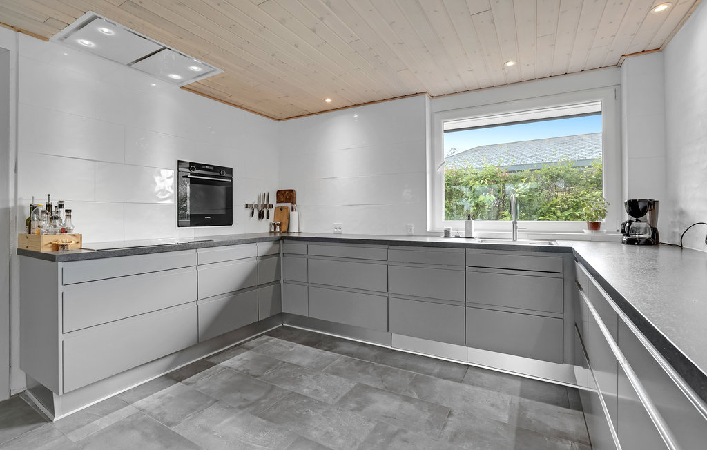 Semesterhus - Kollund Strand , Danmark - F08308 20