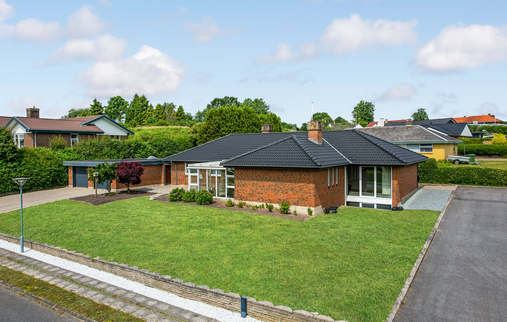 Semesterhus - Kollund Strand , Danmark - F08308 2