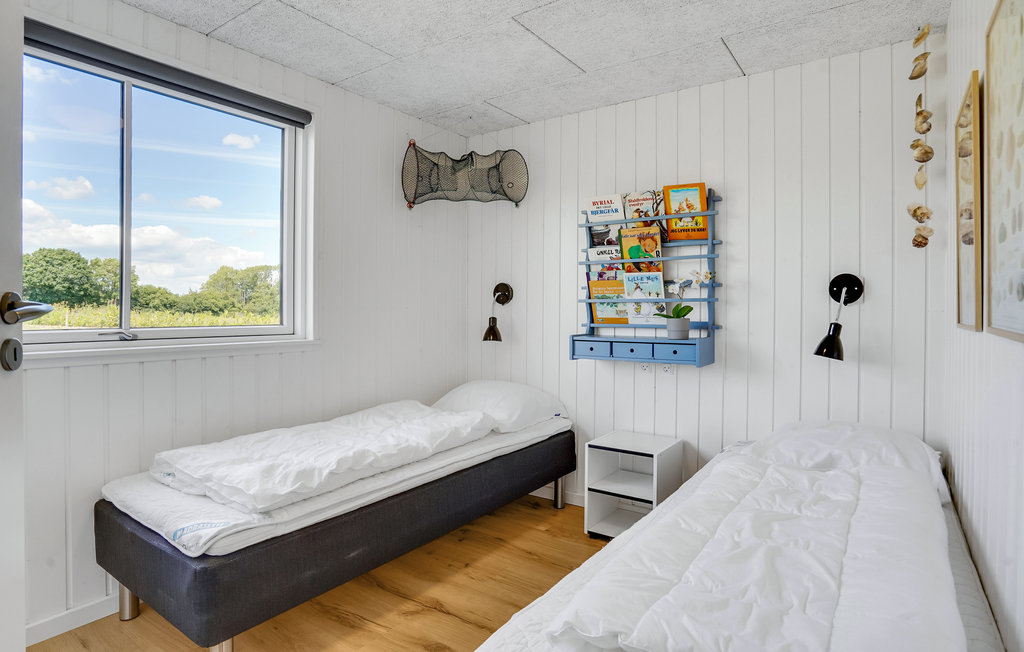 Feriehus - Mommark Strand , Danmark - F09398 22