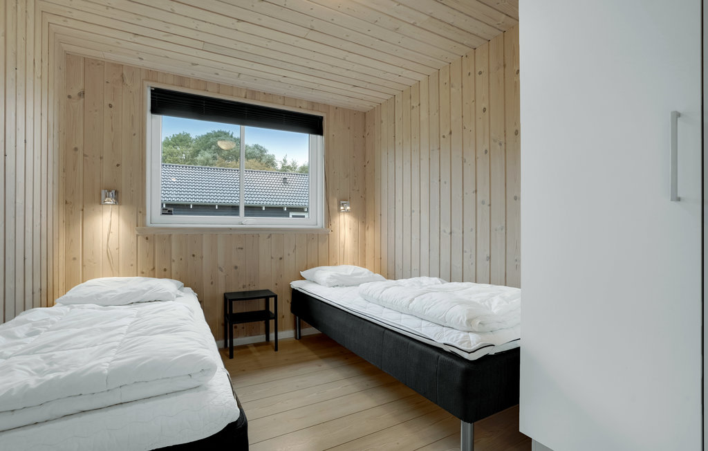 Semesterhus - Kegnæs Strand , Danmark - F09255 27