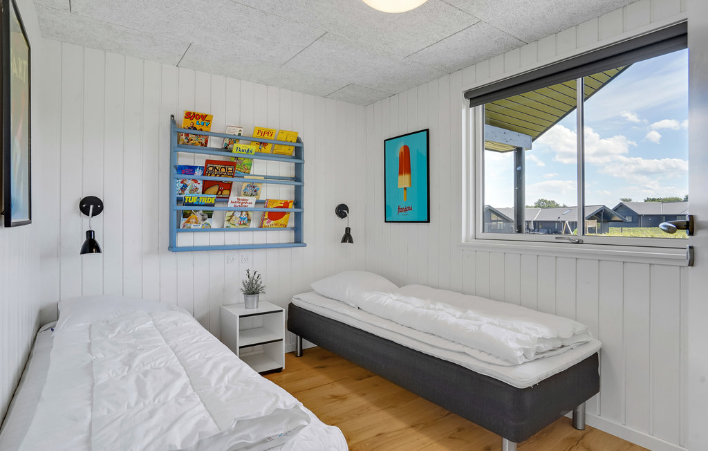 Feriehus - Mommark Strand , Danmark - F09398 23