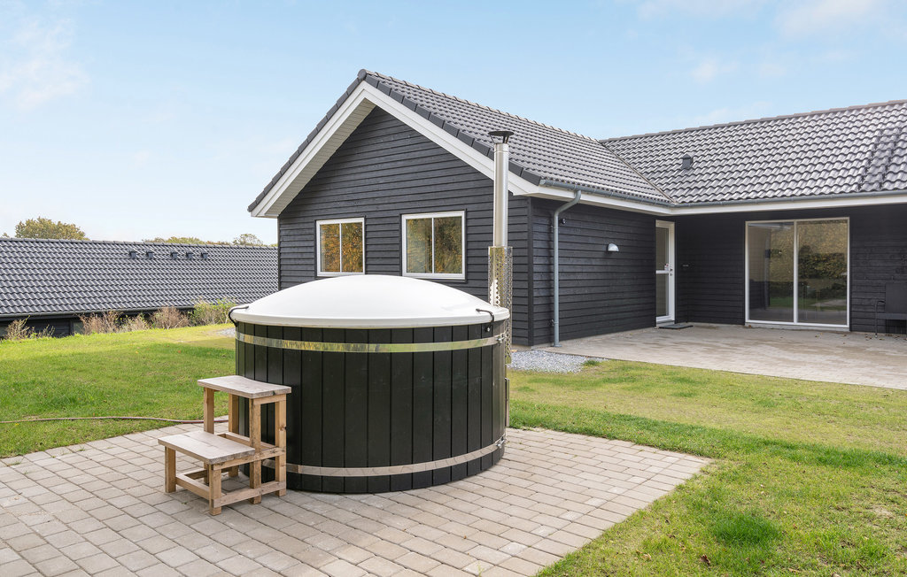 Feriehuse - Mommark Strand , Danmark - F09393 9