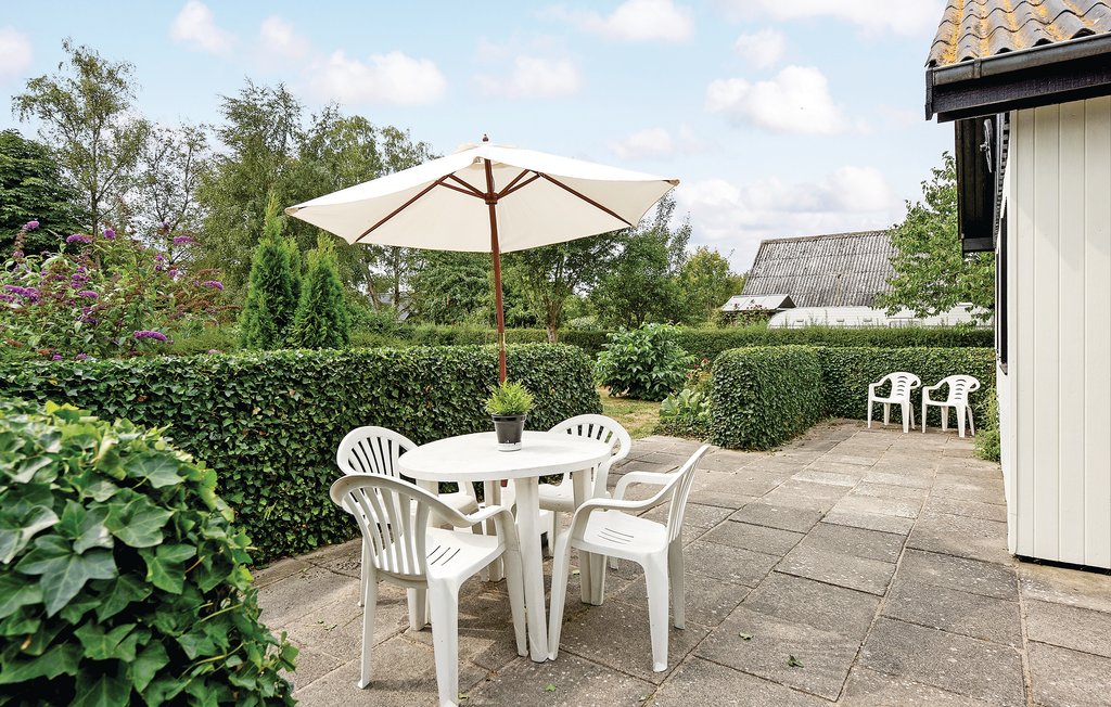 Semesterhus - Skovmose Strand , Danmark - F09534 2